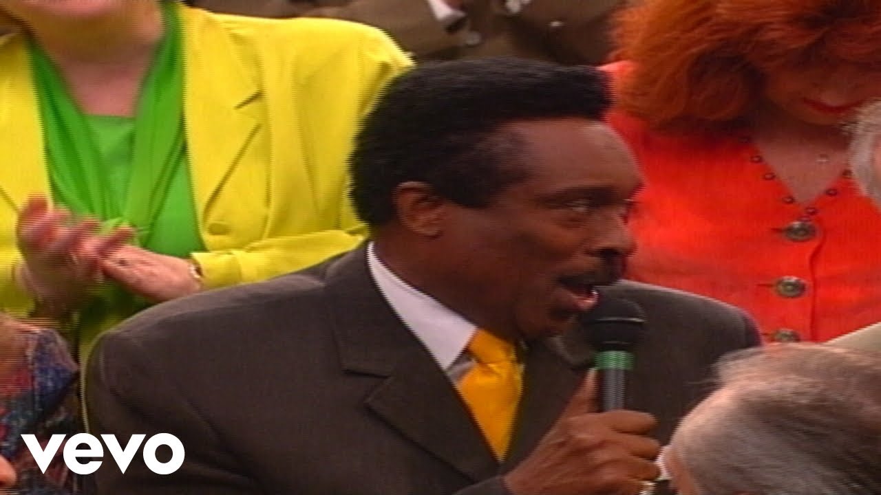 Bill & Gloria Gaither - Highway to Heaven [Live] ft. Jessy Dixon