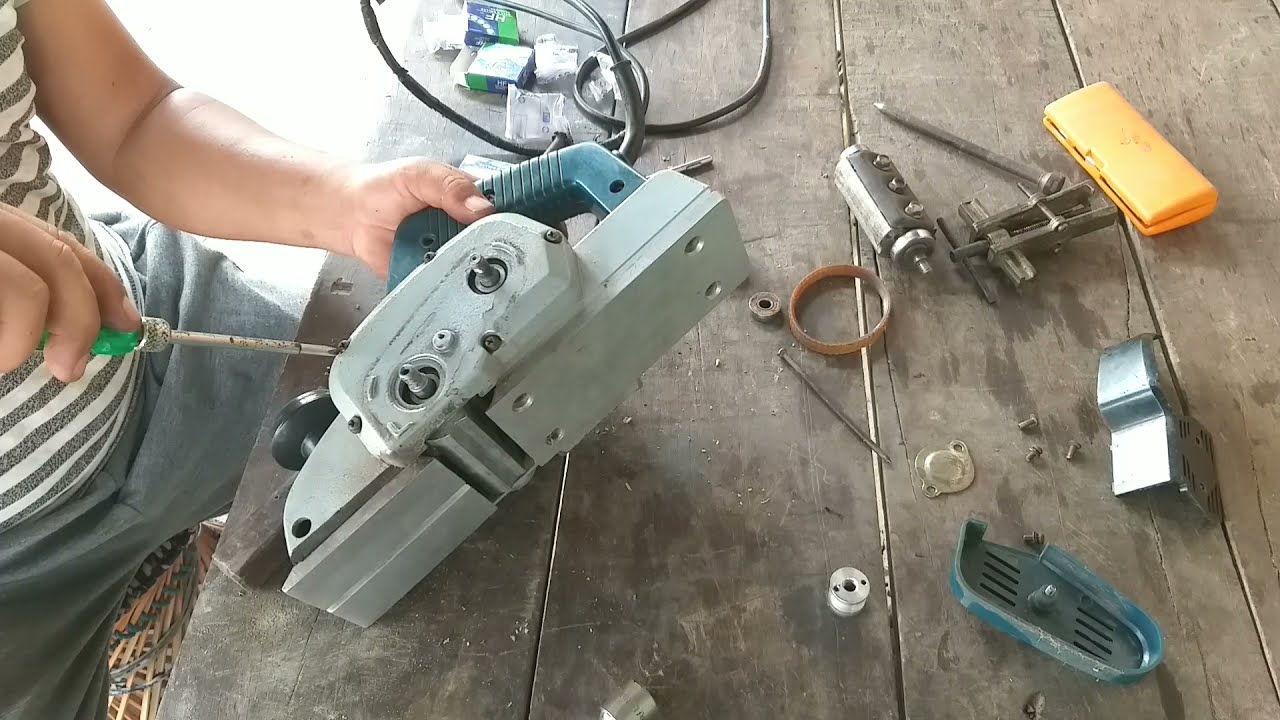 electric planer repair.