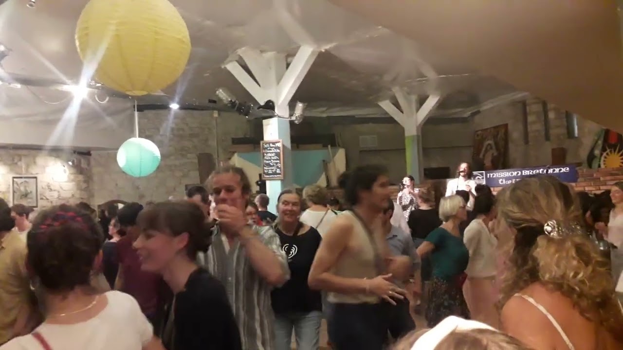Ar Gazeg Veurzh - Gavotte (Mission Bretonne, Paris, 21 septembre 2024)