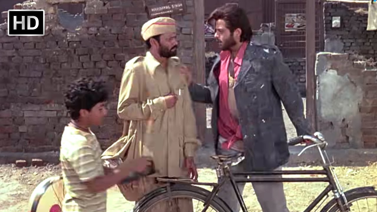 ये साइकिल सरकारी नहीं मेरी हैं | Anil Kapoor ENTRY SCENE | Benaam Badsha