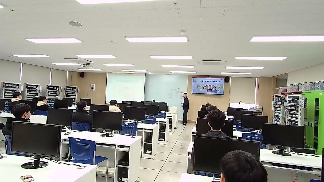 스마트팩토리과 프리칼리지 소개 002