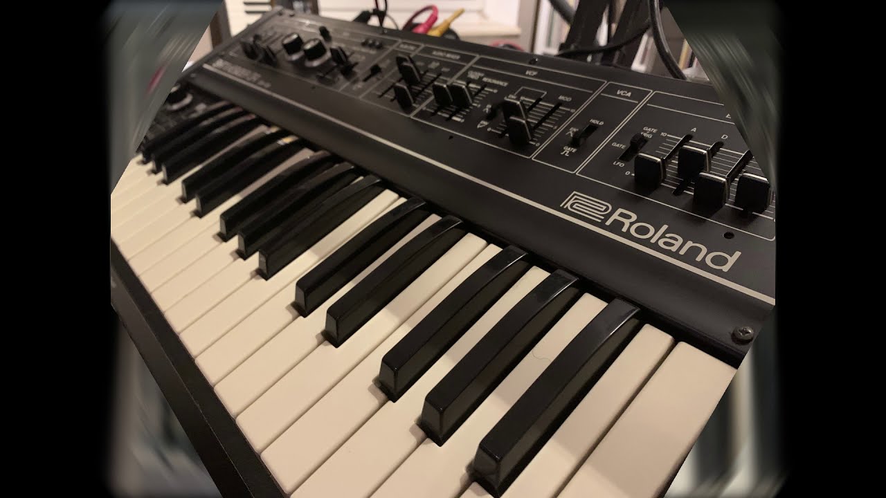 Roland SH09 Synthesizer Demo Synthpop