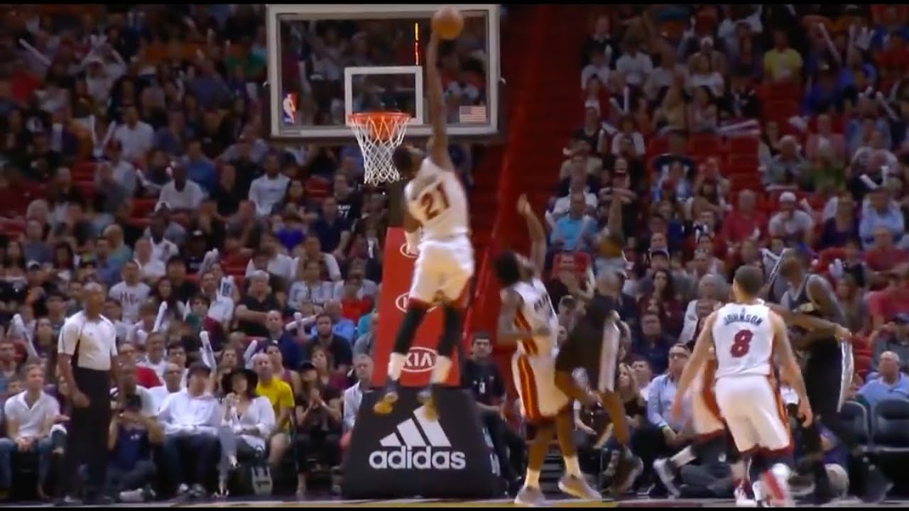 Hassan Whiteside - Rugged Rim Protector 16/17