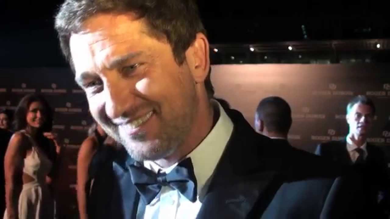 Gerard Butler and Kajol visit Dubai