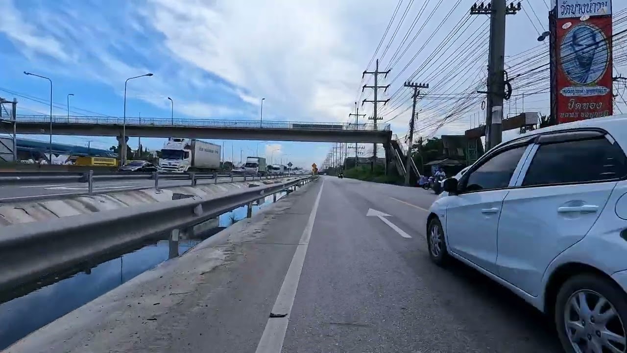 Riding Along a Busy Highway Near Bangkok [4K] — GoPro Bike POV [part 3]