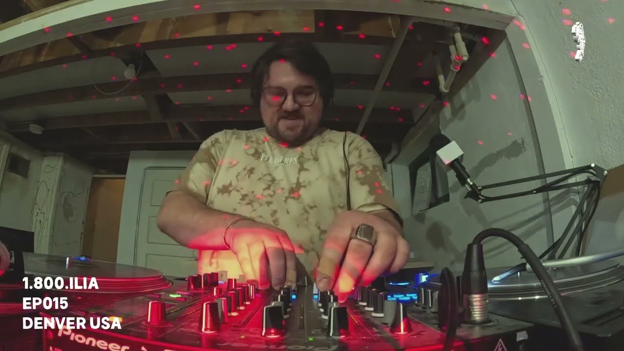 1-800-ILIA EP015