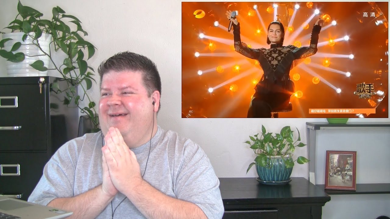 Voice Teacher Reacts to Jessie J - Killing Me Softly