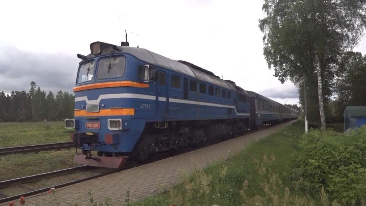 373) 