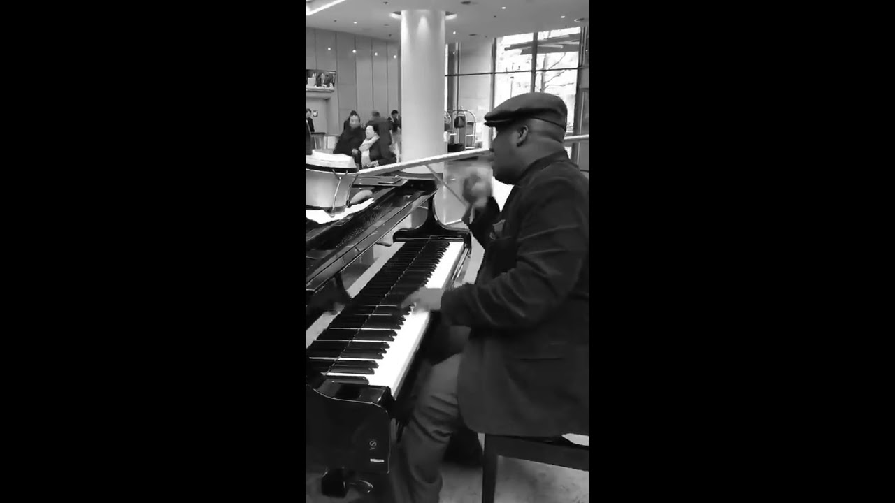 Hermes Music A wonderful version of All Of Me by The Don Live in