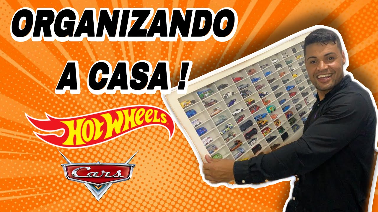INSTALEI NOVOS EXPOSITORES PARA MINHAS MINIATURAS