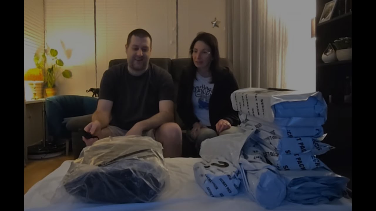 LiveStream unbox king colis undelivered MYSTERY items #fun #mystery #packages #premium #kingcolis