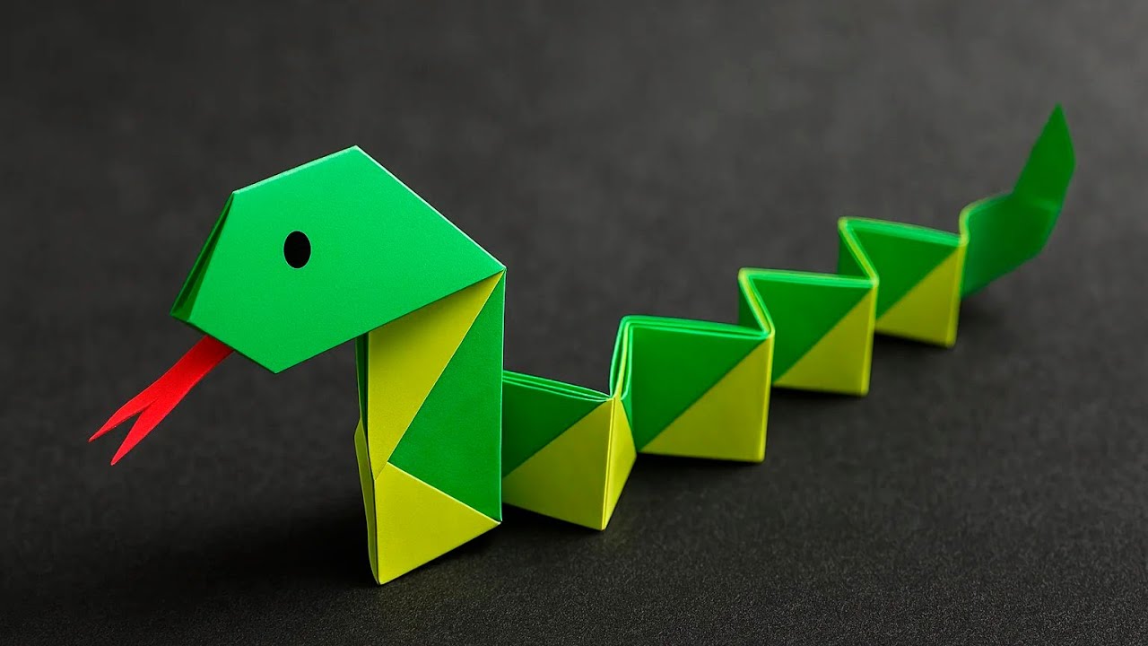 Wiggling Origami Snake – Super Easy to Make!