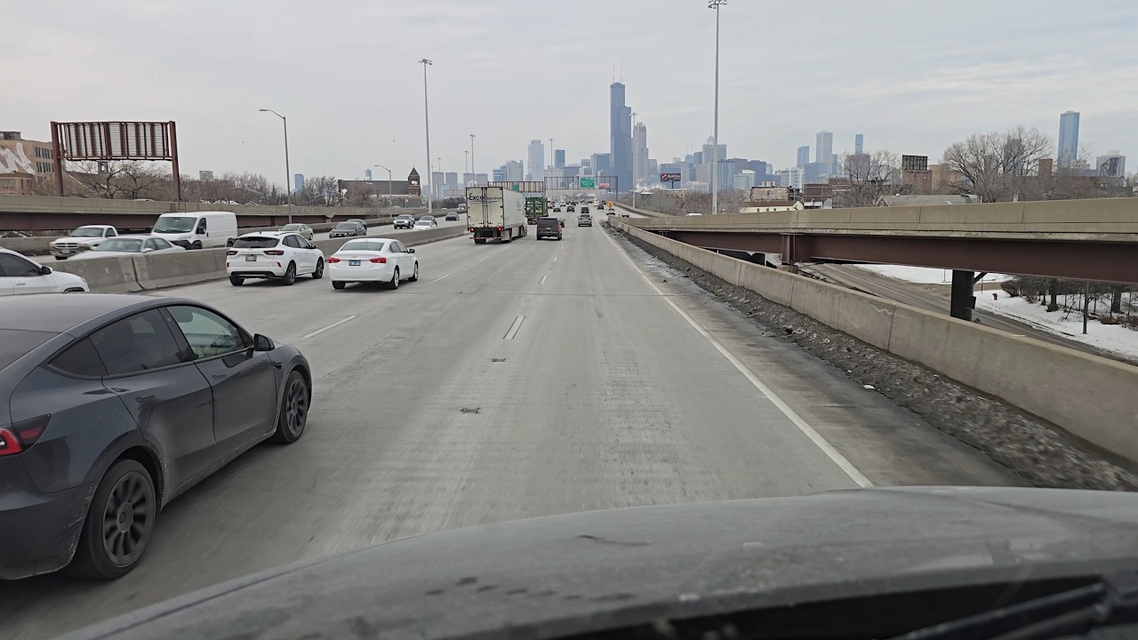 Winter Drive to Downtown Chicago Skyline ❄️ | Truck POV Road Ambience