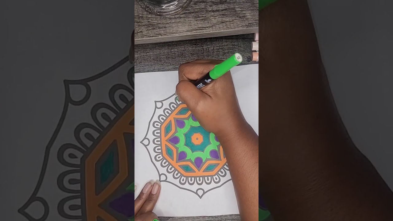 Color With Me | Mandala Art🍥 #meditativemandalaart #relaxing #peacefulvibes #colortherapy