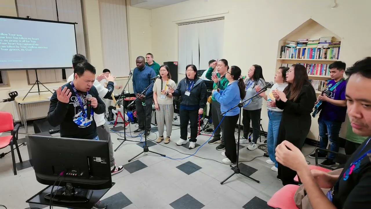 Leading From The Knees  music and worship workshop Group presentation part 2