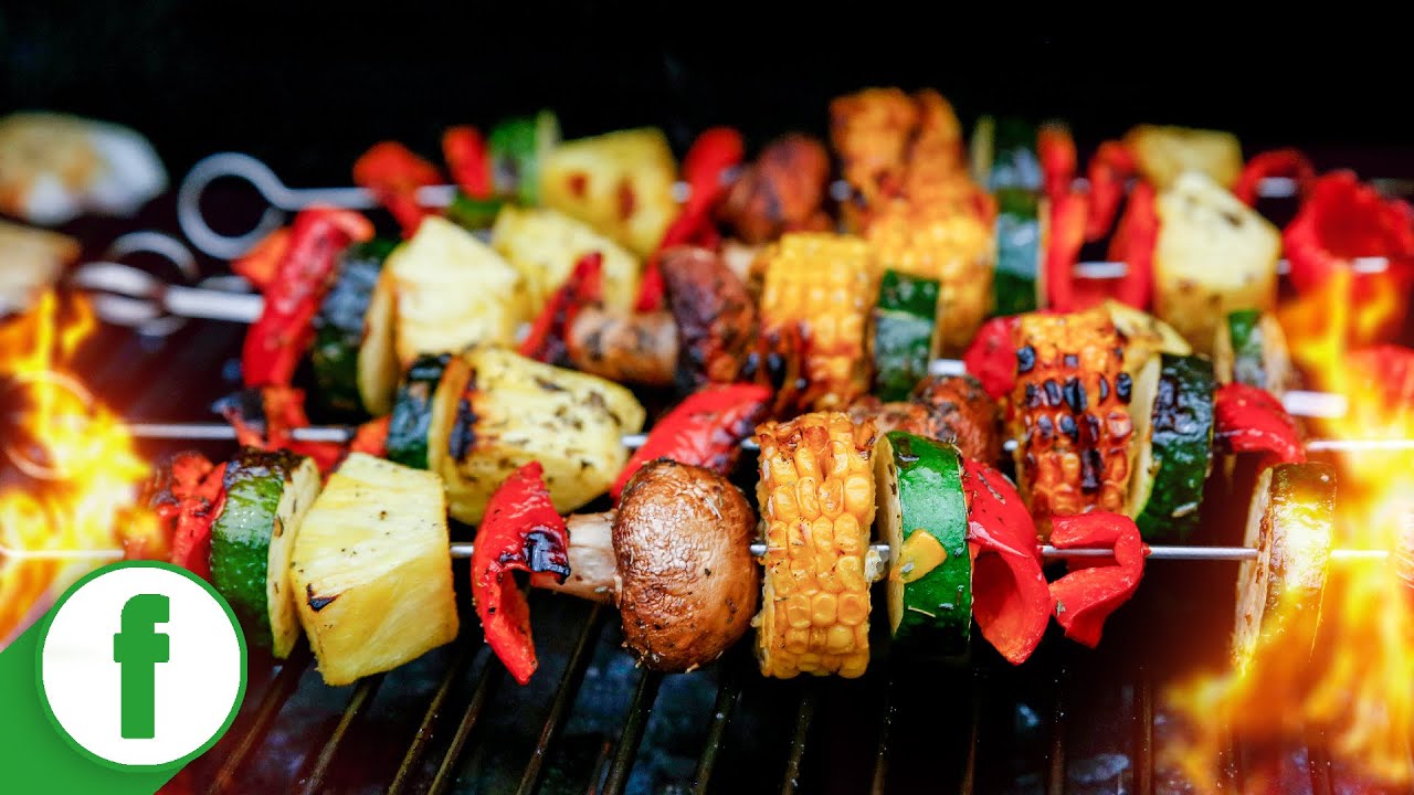 Gemüsespieße vom Grill | Saftige Grillspieße mit buntem Gemüse