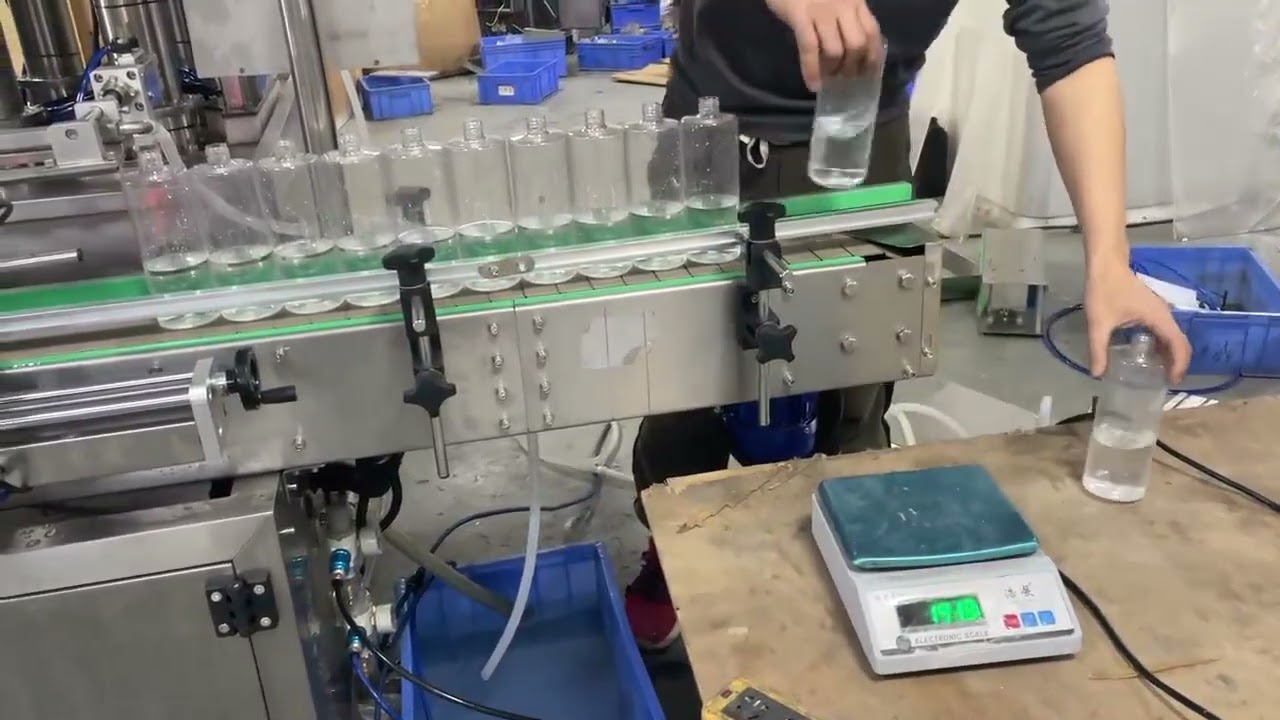 Автоматическая поршневая машина розлива PFP- 12