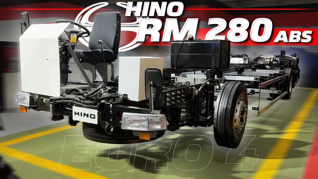 BEGINI BENTUK BUS SEBELUM ADA BODYNYA‼️Giicomvec 2024 Booth Hino