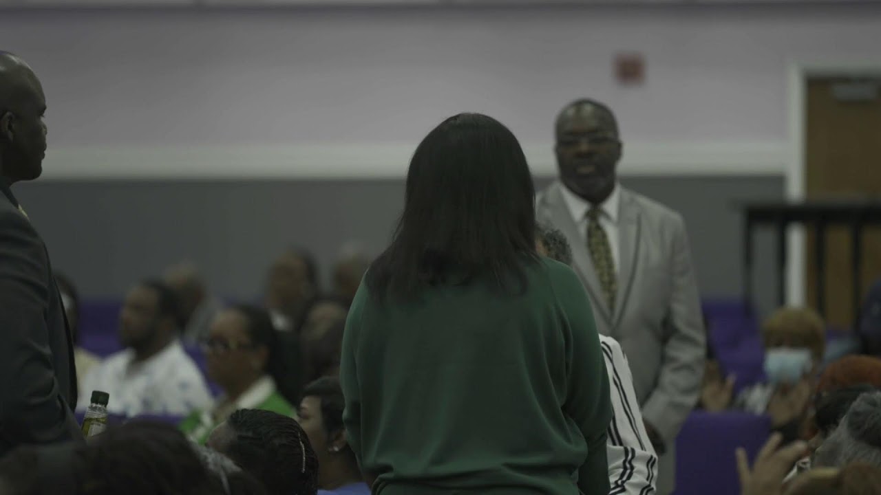 Sun 11AM//Pastor Richelle Lorde//