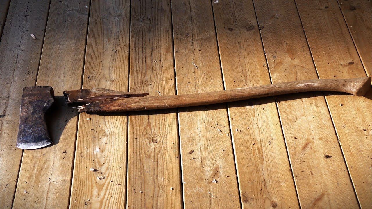Restoring a 100-Year-Old Axe | New Handle, Forging & Heat Treat