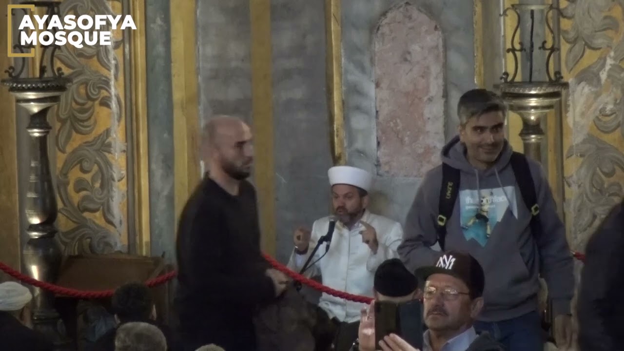 Ayasofya Camii Mihrabiyesi - Ali İmran Suresi 133-139
