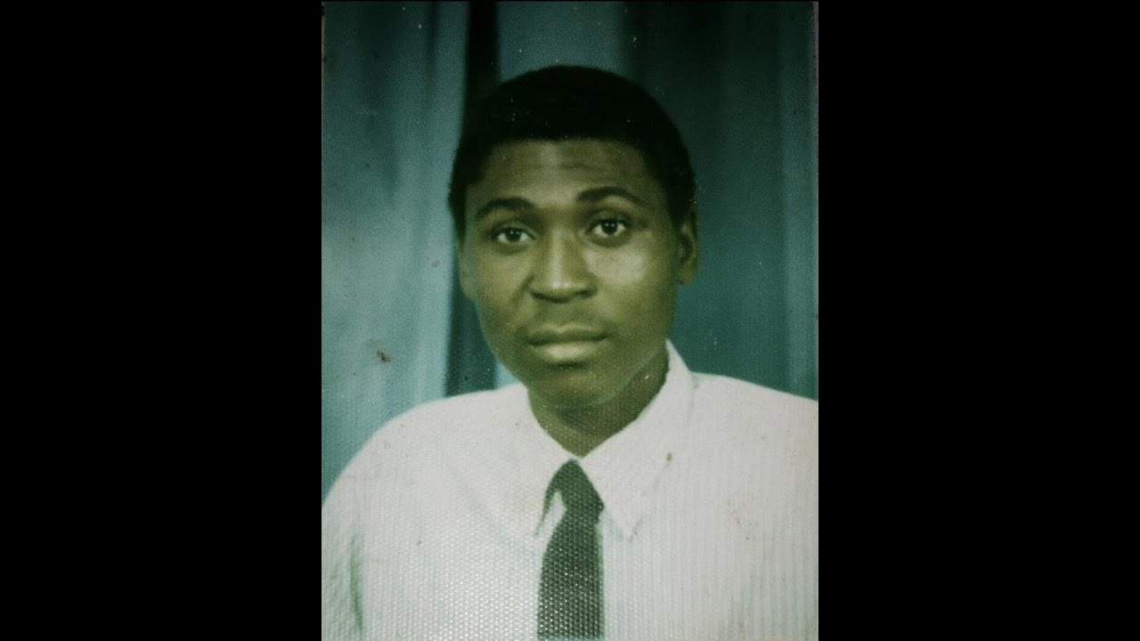 Paul Chaphuka - Akusowa Zambiri