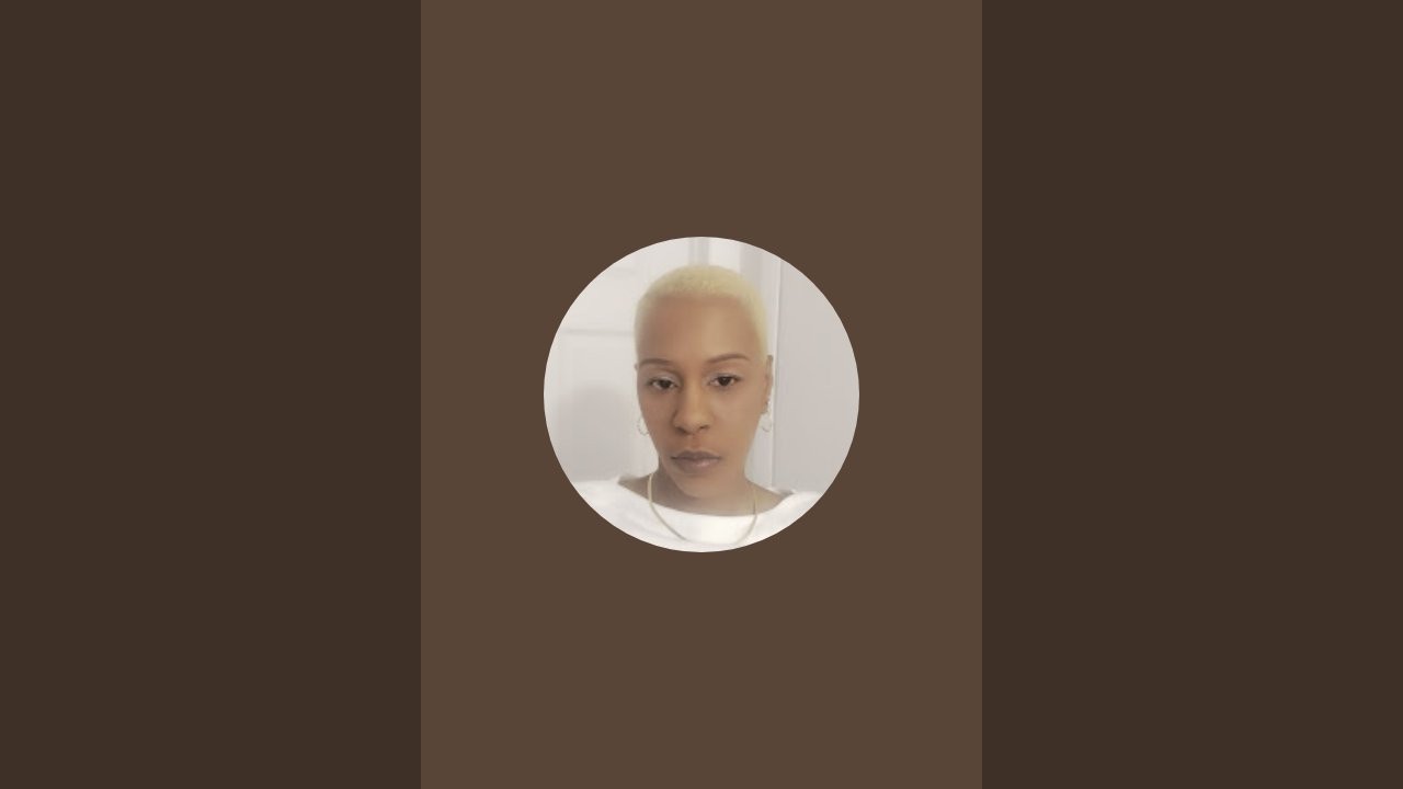 Iamsimplytippy is live! Hey hey hey! 👋🏽