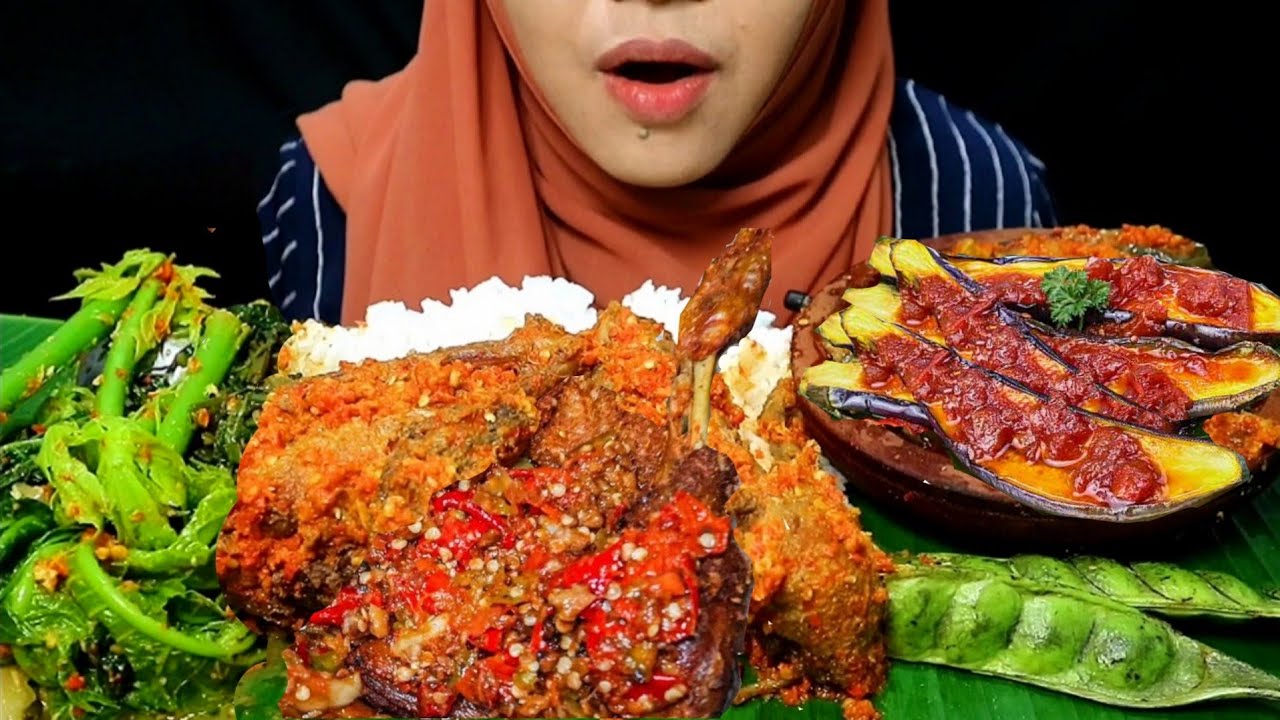 BEBEK GORENG MERCON.. ASLI ENAKNYA BIKIN LUPA DIRI..