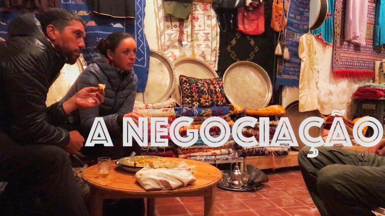 COMPRAS EM MARROCOS, COMPRA OU NÃO O TAPETE? | BIKE TOURING|MARROCOS # VLOG 15|Eliane e Dinis Por Aí