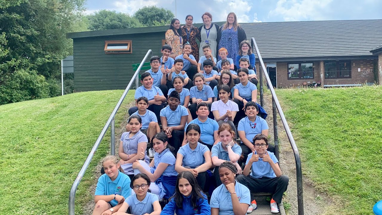 Leavers 2022 - 6MG