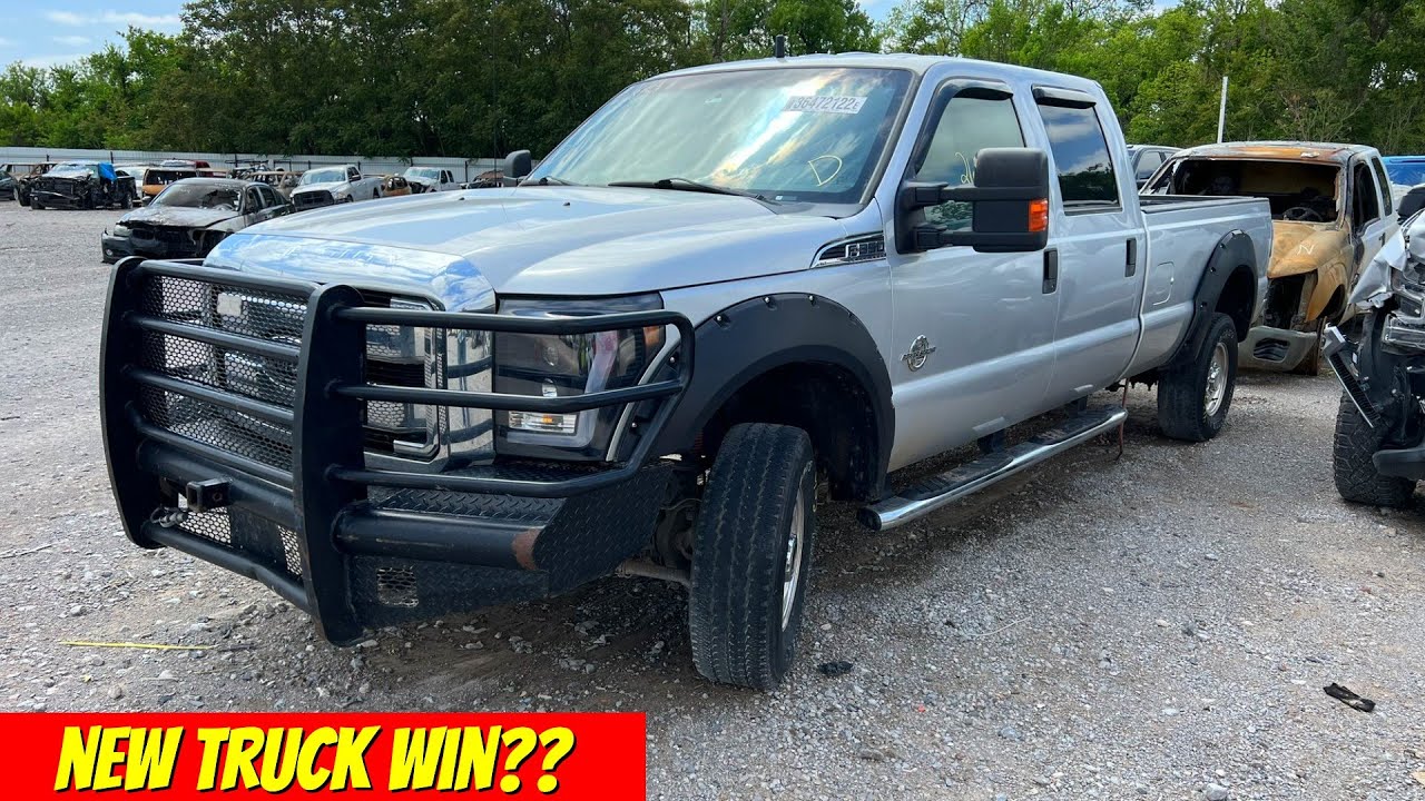 Copart Walk Around 5-8-22 + Super Cheap 2012 F350 Super Duty!! Salvaged?