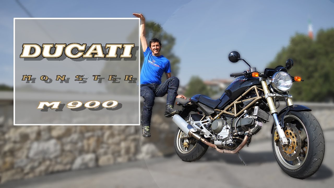 Ducati Monster M900 - la storia ed i segreti della prima Naked di Borgo Panigale [ENG Sub.]