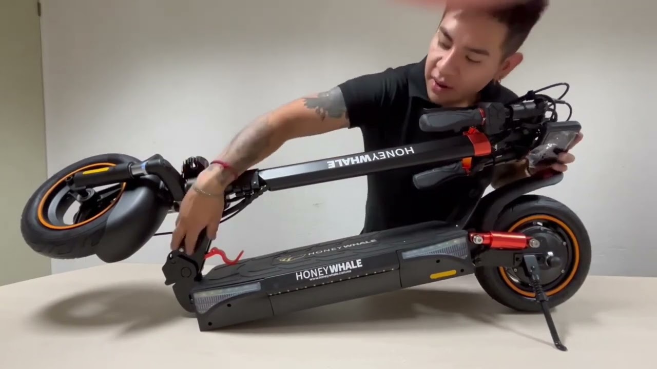 HONEY WHALE T4A ELECTRIC SCOOTER UNBOXING VIDEO