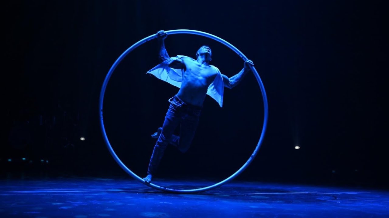 Artsiom Haurylik Cyr Wheel - teatro