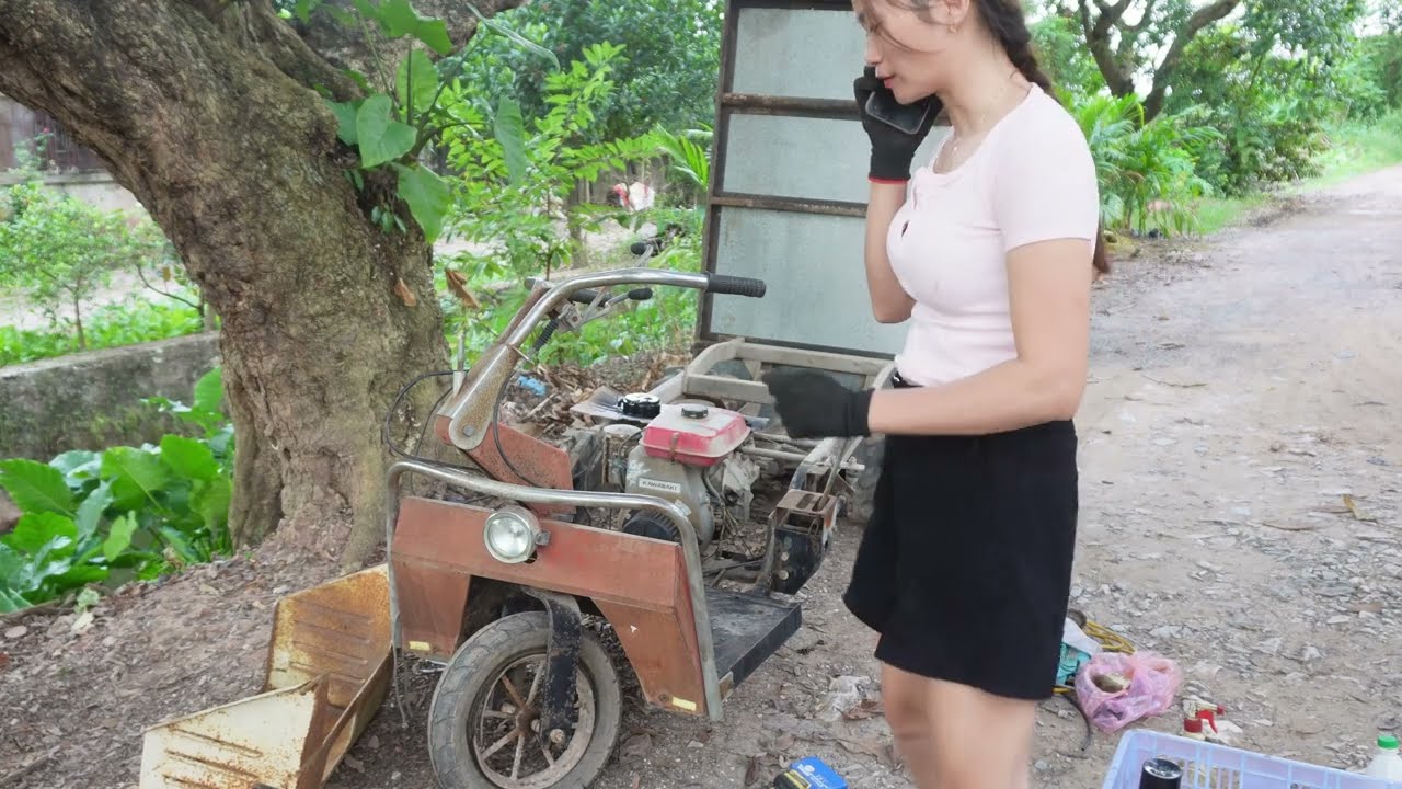 Time-lapse video: Challenge to start an abandoned 3-wheeled vehicle back to new | Girl Mechanical