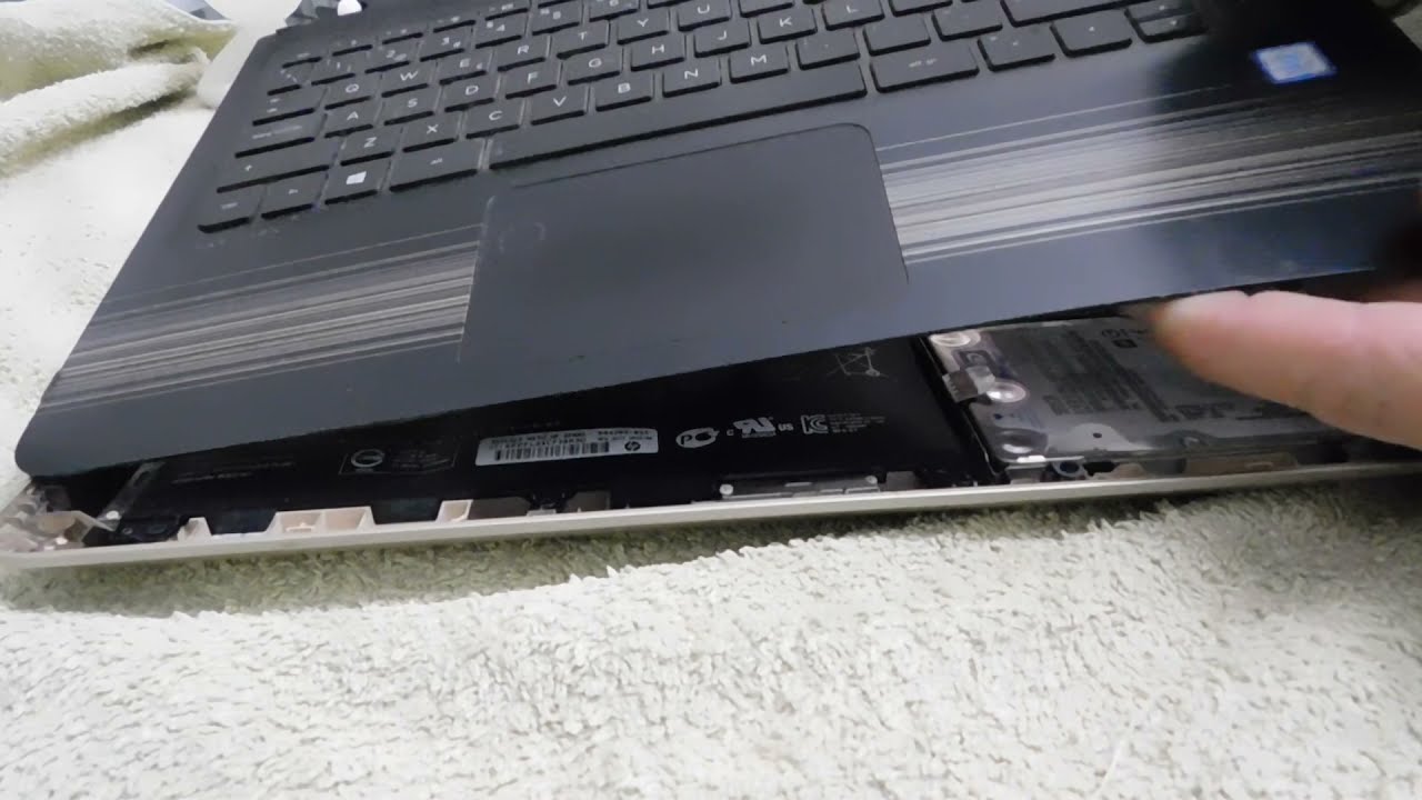 HP Spectre 360 desarme y cambio de disco rigido por nuevo SSD