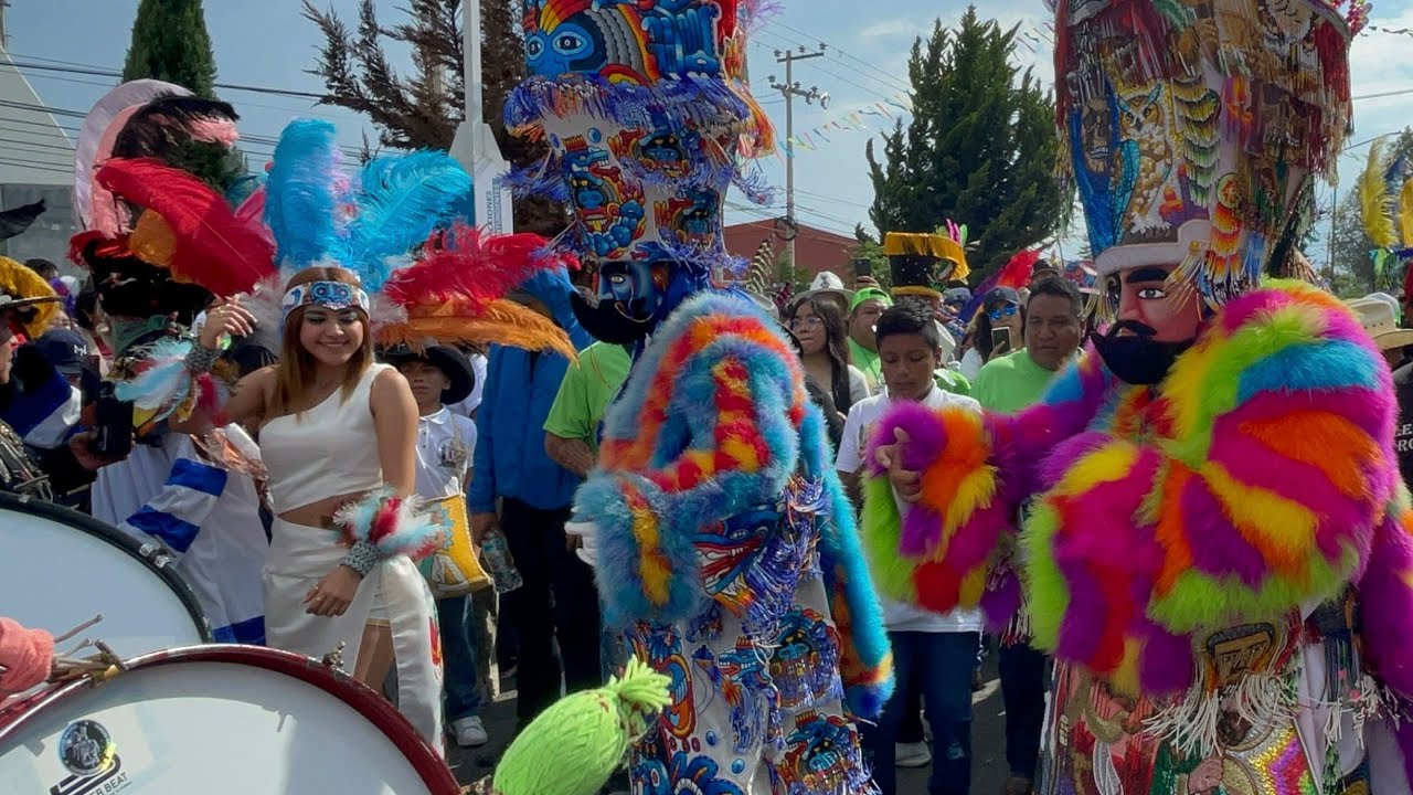 Brinco de Chinelo en Chalco. Banda Apache La Tribu Musical.