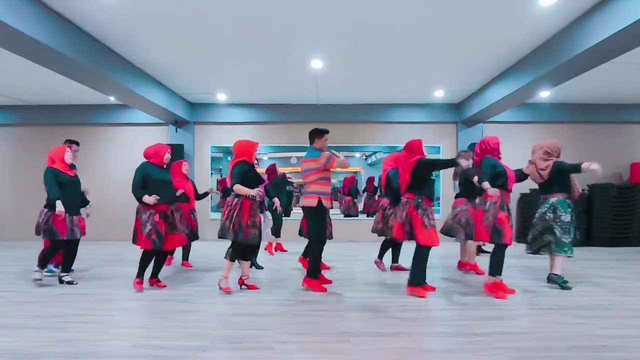 Dealova - Line Dance / Demo : Okami Studio Palembang 