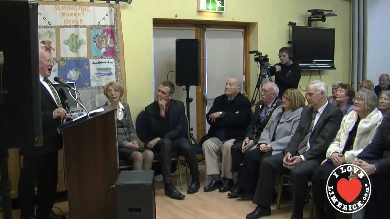 President Michael D.Higgins visits St Munchins Community Centre