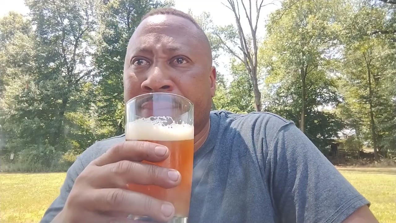 Victory Witty Monkey Citrus Wheat Ale 