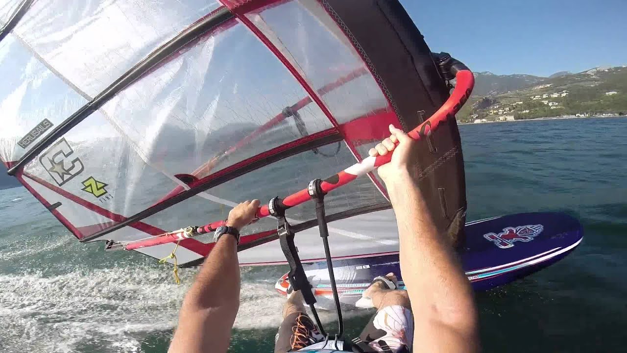 Volare sull'acqua con il windsurf... con Marco ITA108 e la Vela Alare 2 camber