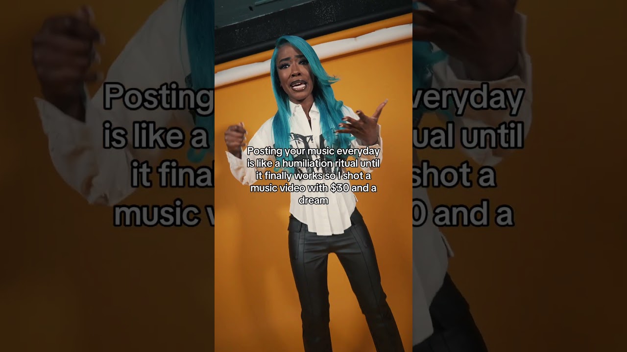 Help! #femalerapper #femaleartist #trending #trendingshorts #viral #artist #blowup #relatable