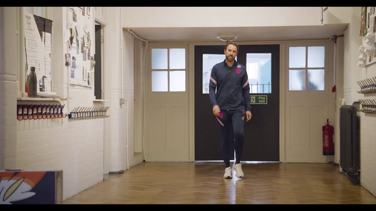 UK: England Manager Gareth Southgate delights school with surprise visit to Pokémon Futsal class.