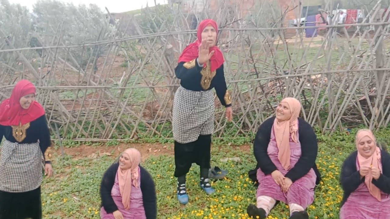 طاهرة علام قتلتني بالضحك😂 ودخلو تشفو تمارة ديال الصابون