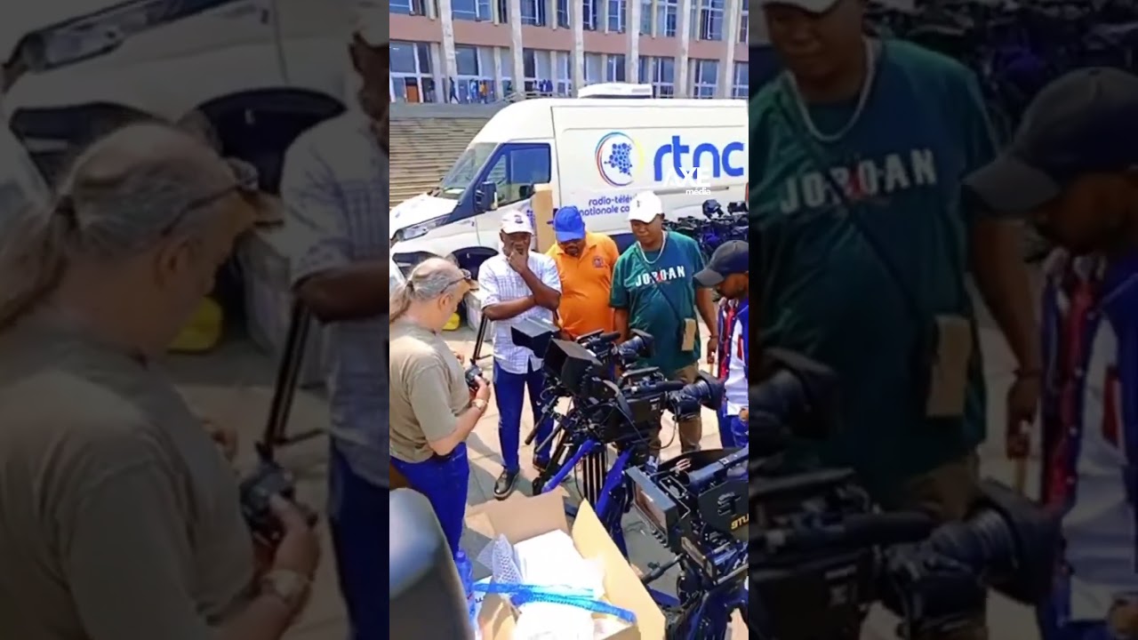 O&ugrave; sont pass&eacute;s tous ces &eacute;quipements de la RTNC ? Est-ce du mat&eacute;riel lou&eacute; aussi ?#AXEmedia 🇨🇩
