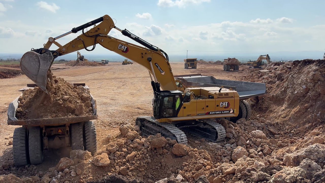 Caterpillar 395 & 385C Excavators Loading Blasted Materials On Dumpers - Sotiriadis/Labrianidis - 4k