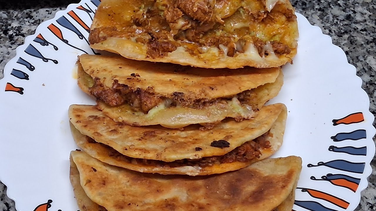  Crispy Chicken Paratha Rozdaro Ko Sabse Zada Pasand Aayega Ramzan Special Chicken Paratha Recipe 