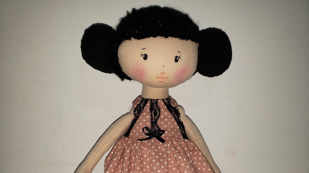 BONECA DE PANO JULLY/ cabelo e rostinho/COM MOLDES DO VESTIDO