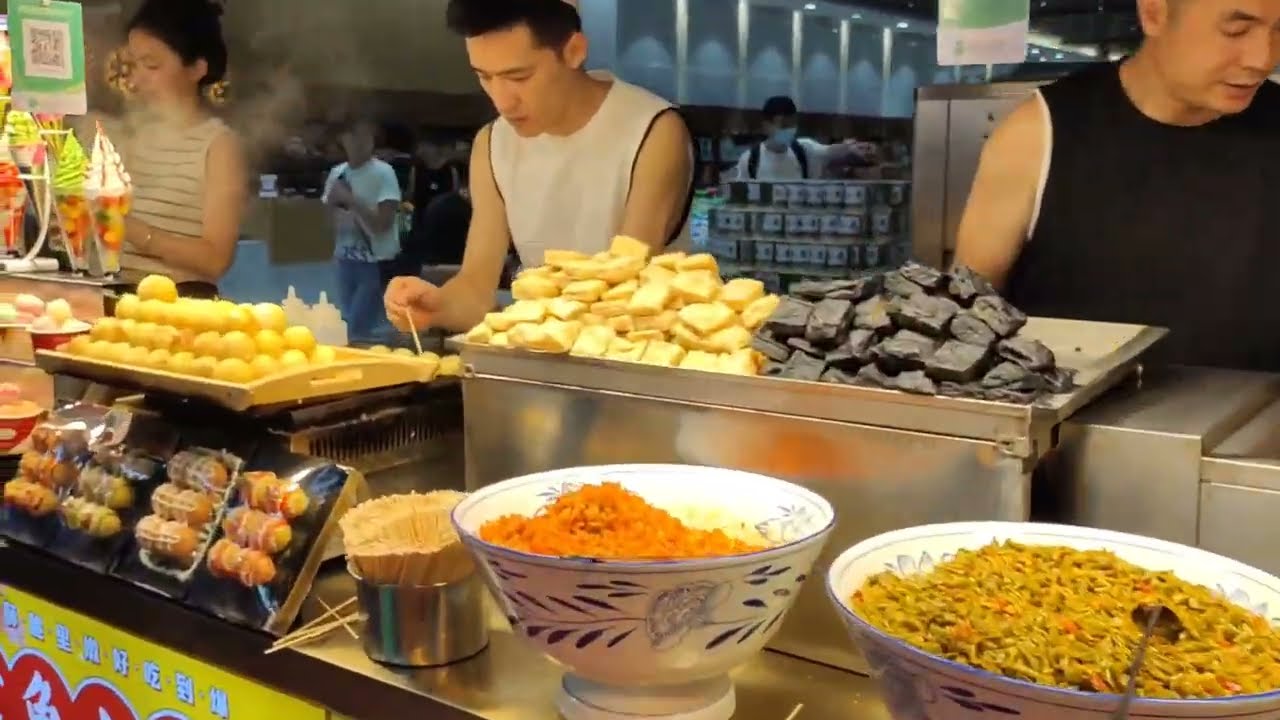 МУСУЛЬМАНСКАЯ УЛИЦА. СИАНЬ, КИТАЙ #china #xian #video #китай #travel #food #жизньвкитае #chinesefood