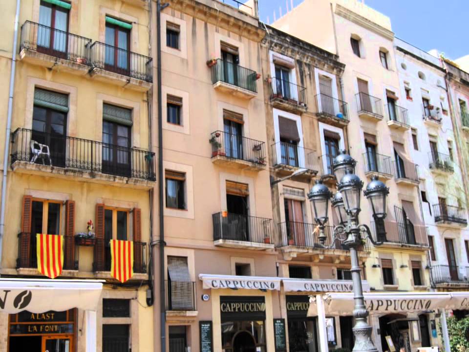 PLAÇA DE LA FONT TARRAGONA.wmv